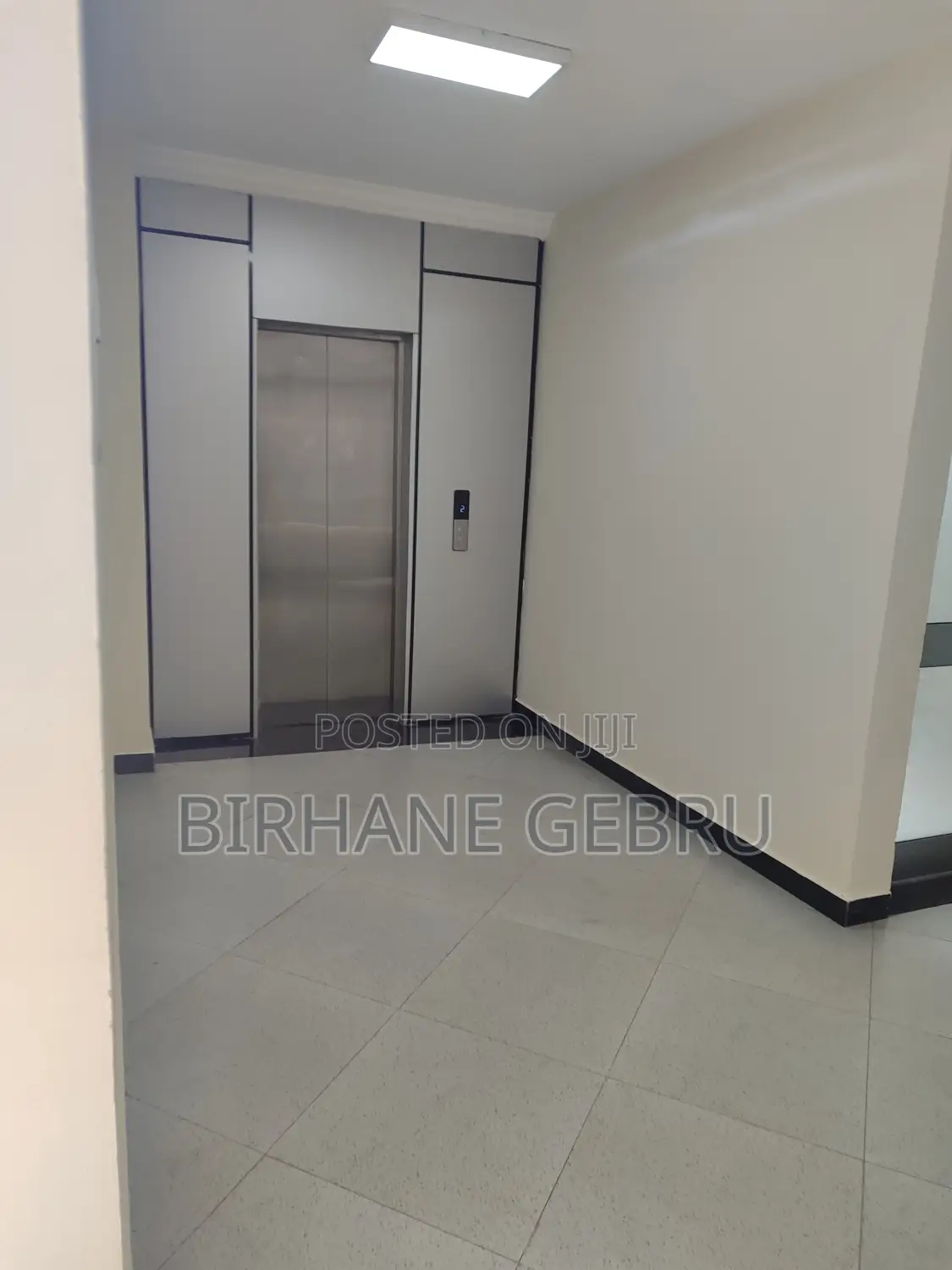 Luxury Apartiment Rent for Office