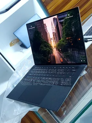 New Laptop Dell Precision 5550 32GB Intel Core I7 SSD 512GB