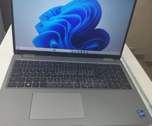 New Laptop Dell 16GB Intel Core I5 SSD 256GB