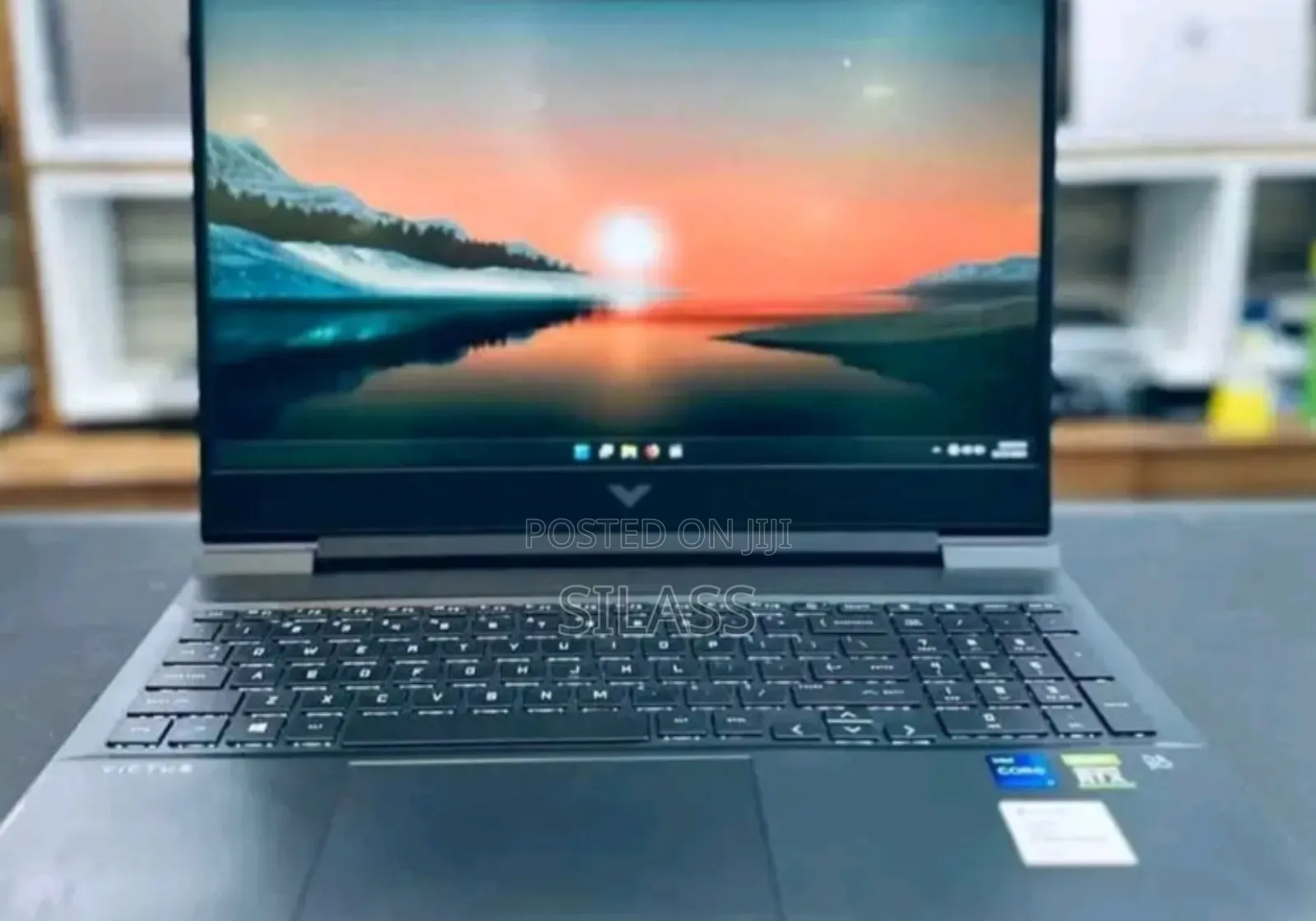 New Laptop HP Victus 15 16GB Intel Core I7 SSD 1T
