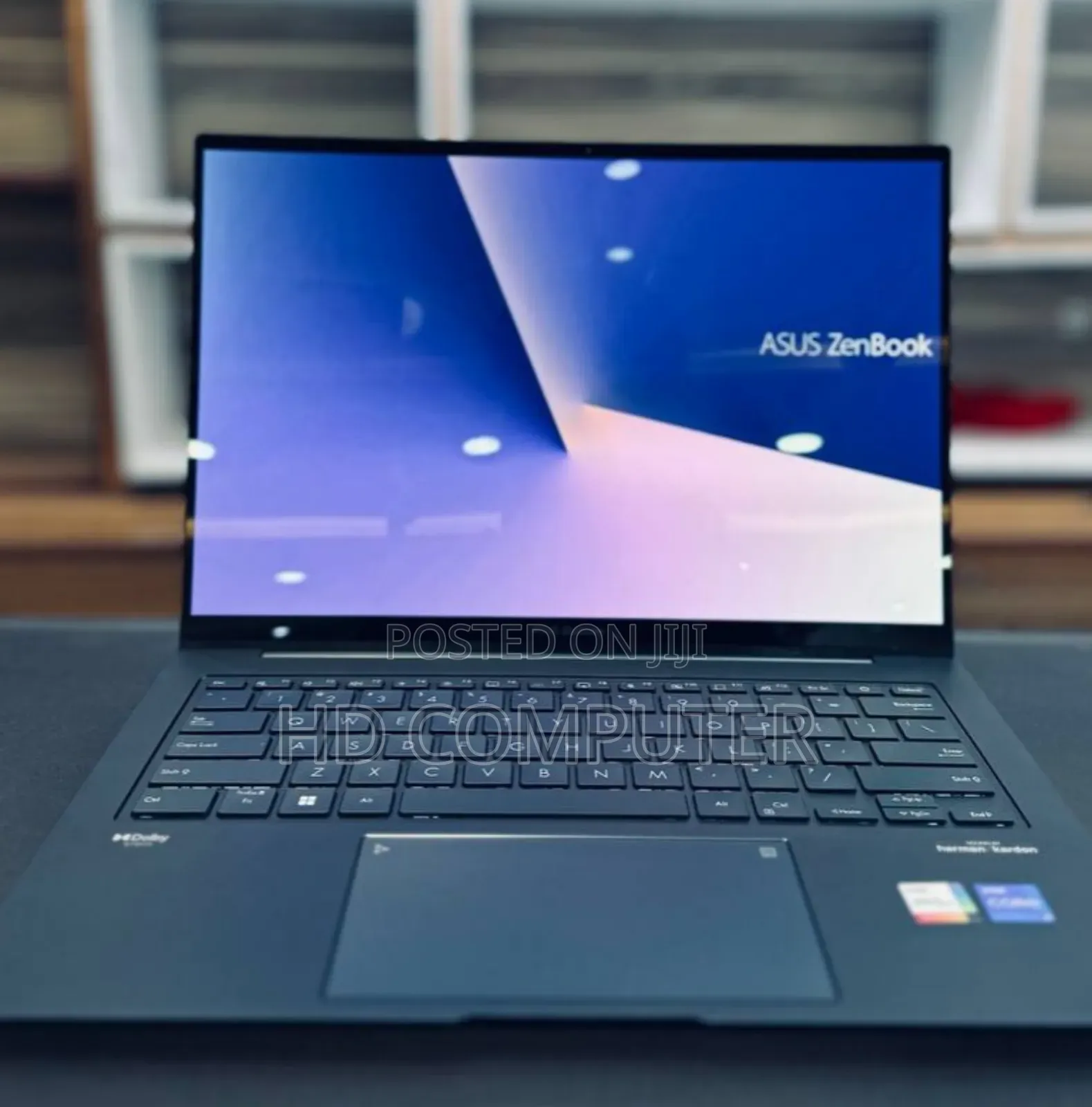 New Laptop Asus ZenBook UX510UW 16GB Intel Core I7 SSD 512GB