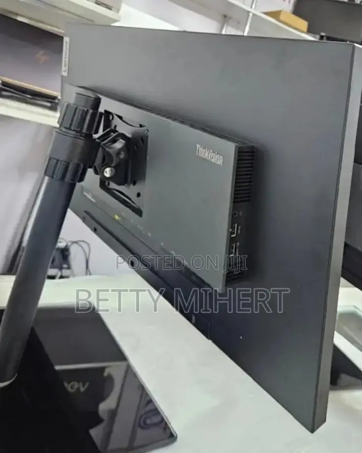 Lenovo 27inch Monitor