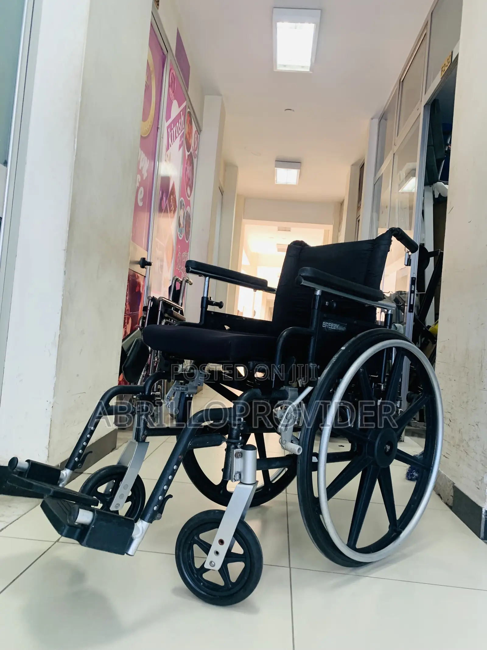 Strong Breezy Wheelchair1wheelchair1wheelchair1wheelchair1