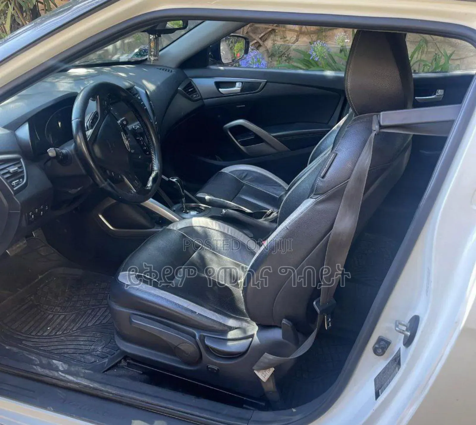 Hyundai Veloster 2015 White