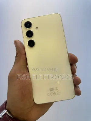 Photo - Samsung Galaxy S24 256 GB Gray