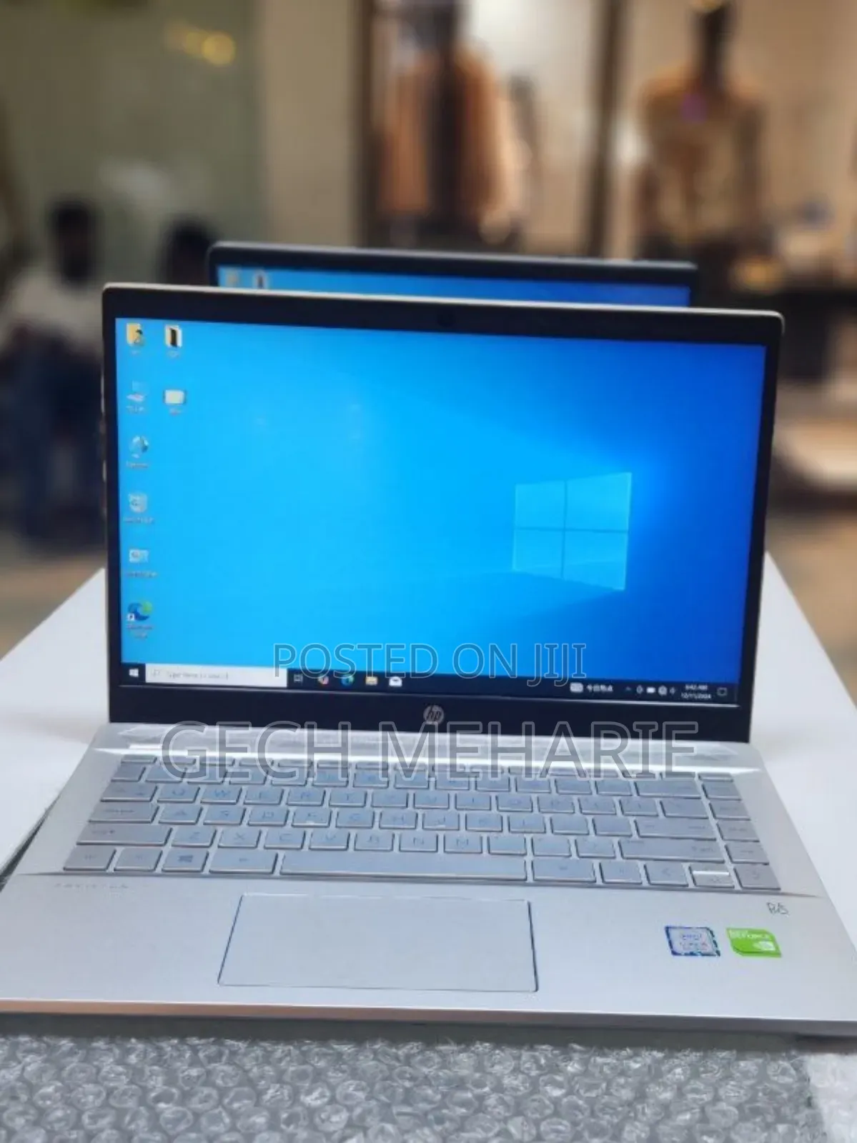 New Laptop HP Pavilion 15 8GB Intel Core i5 HDD+SSD 128GB