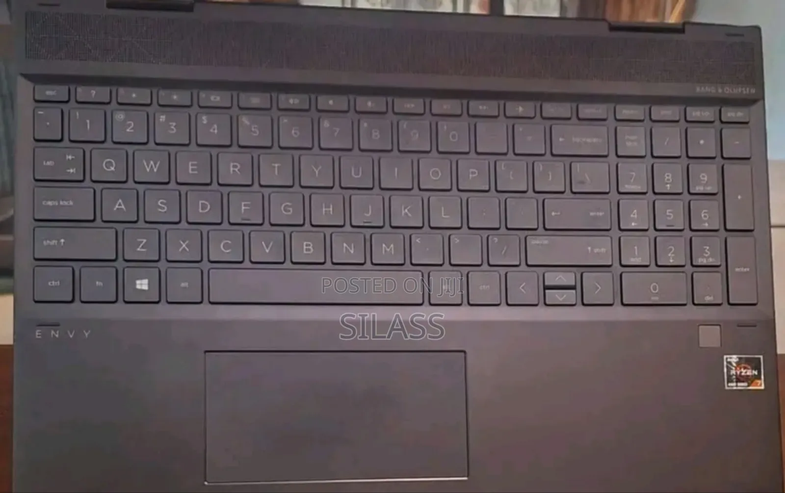 New Laptop HP Envy X360 8GB AMD Ryzen 7 SSD 512GB