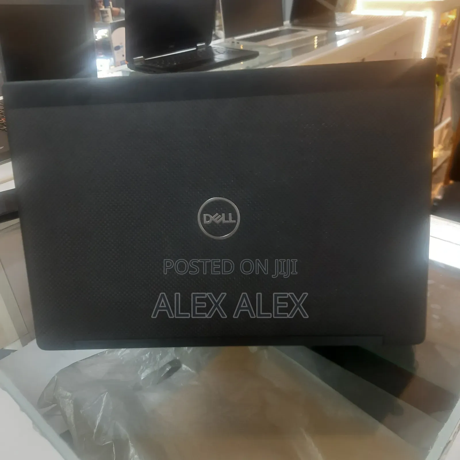 Laptop Dell Latitude 5310 8GB Intel Core I7 SSD 128GB