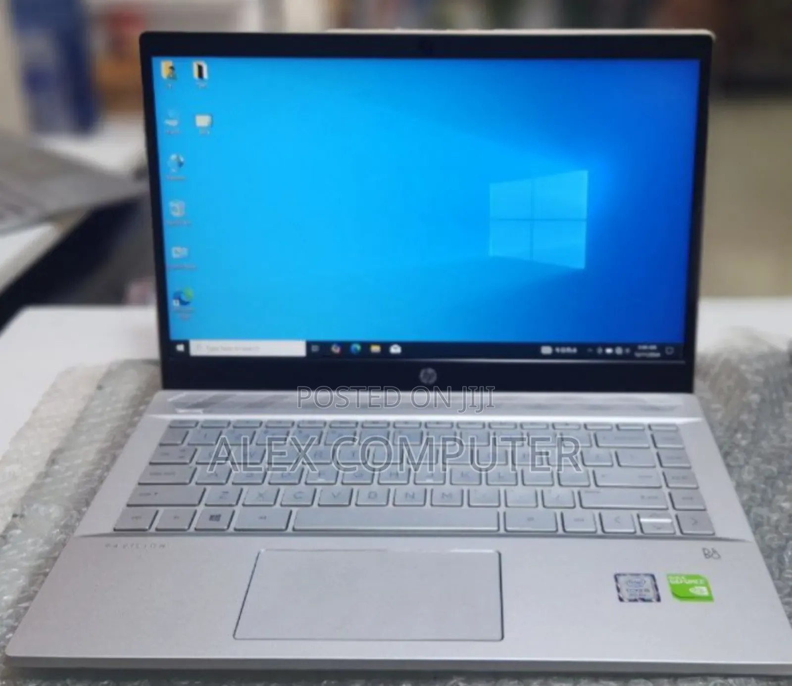 New Laptop HP Pavilion 15 8GB Intel Core I5 HDD+SSD 500GB