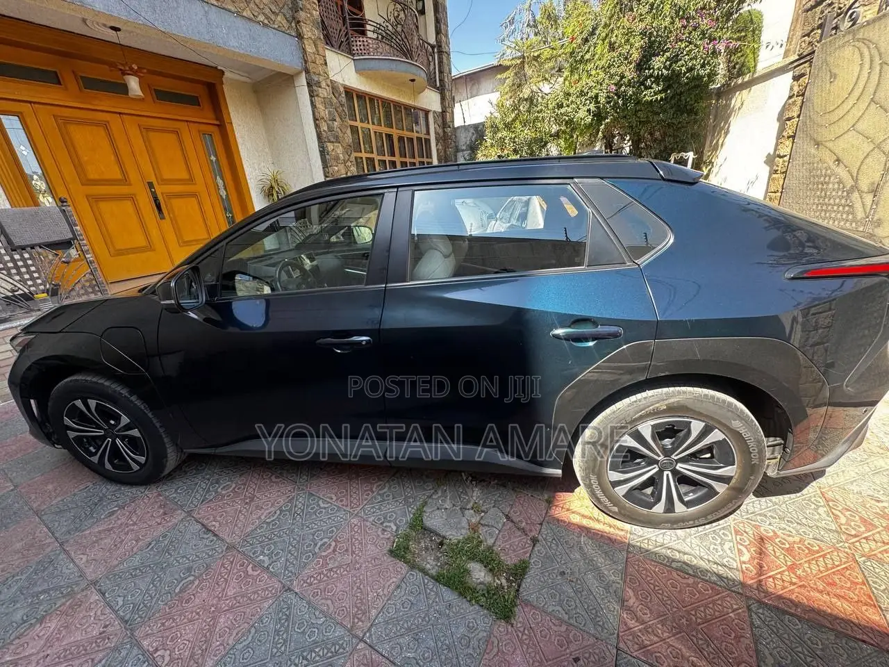 Toyota bZ4X 2024 Black