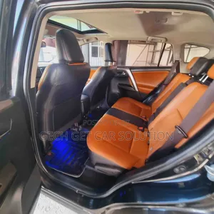 Toyota RAV4 2018 Brown