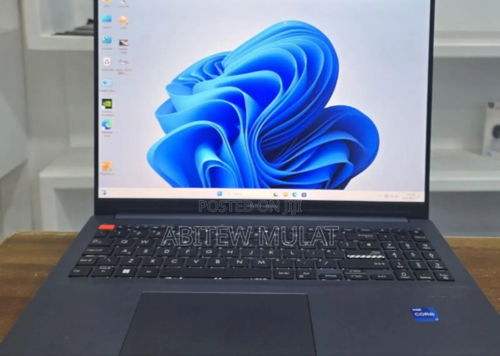 New Laptop Asus Vivobook 16 16GB Intel Core I7 SSD 512GB