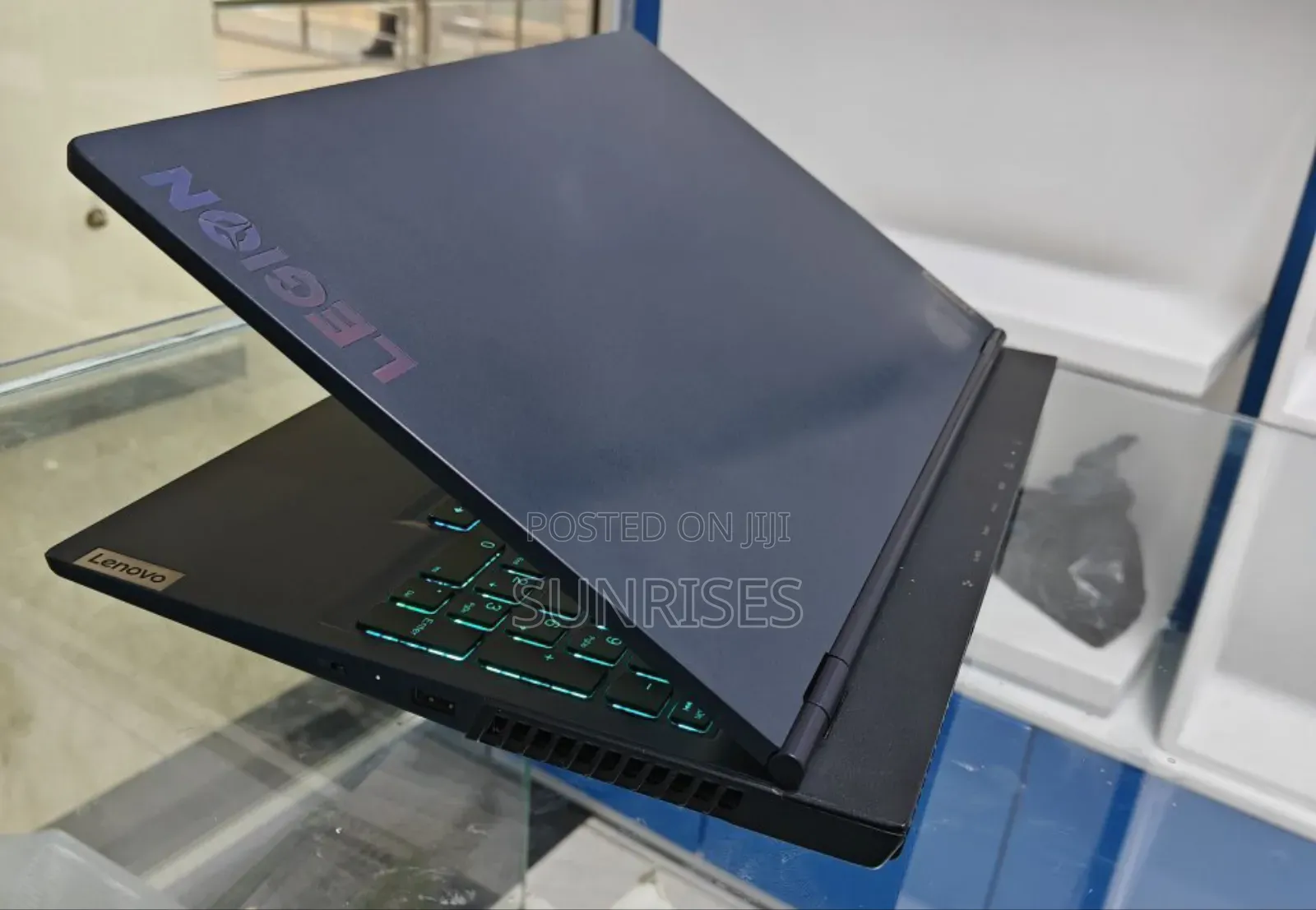 New Laptop Lenovo Legion 5 16GB AMD Ryzen 7 SSD 512GB