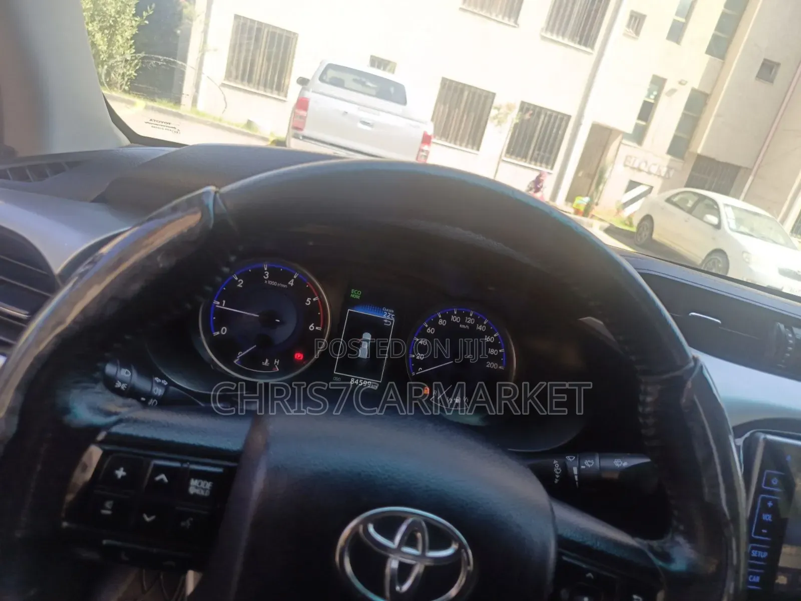 Toyota Hilux 2017 Silver