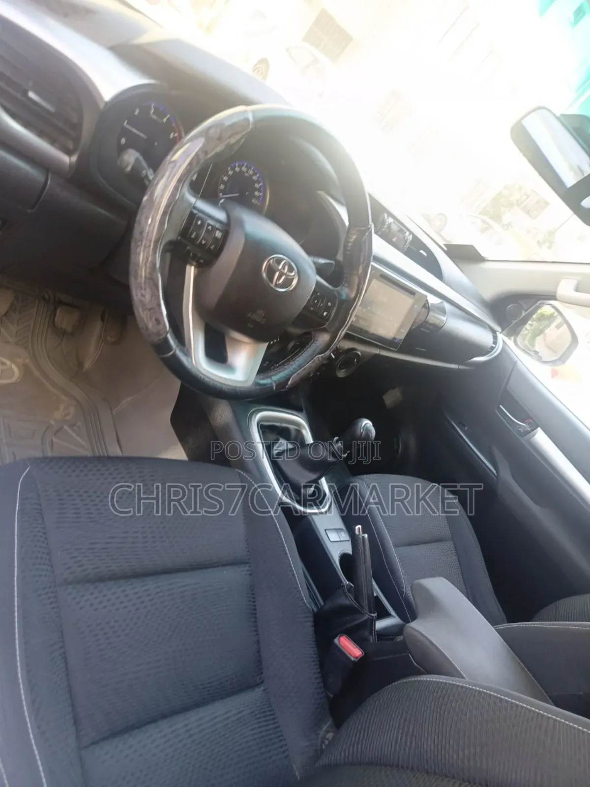 Toyota Hilux 2017 Silver