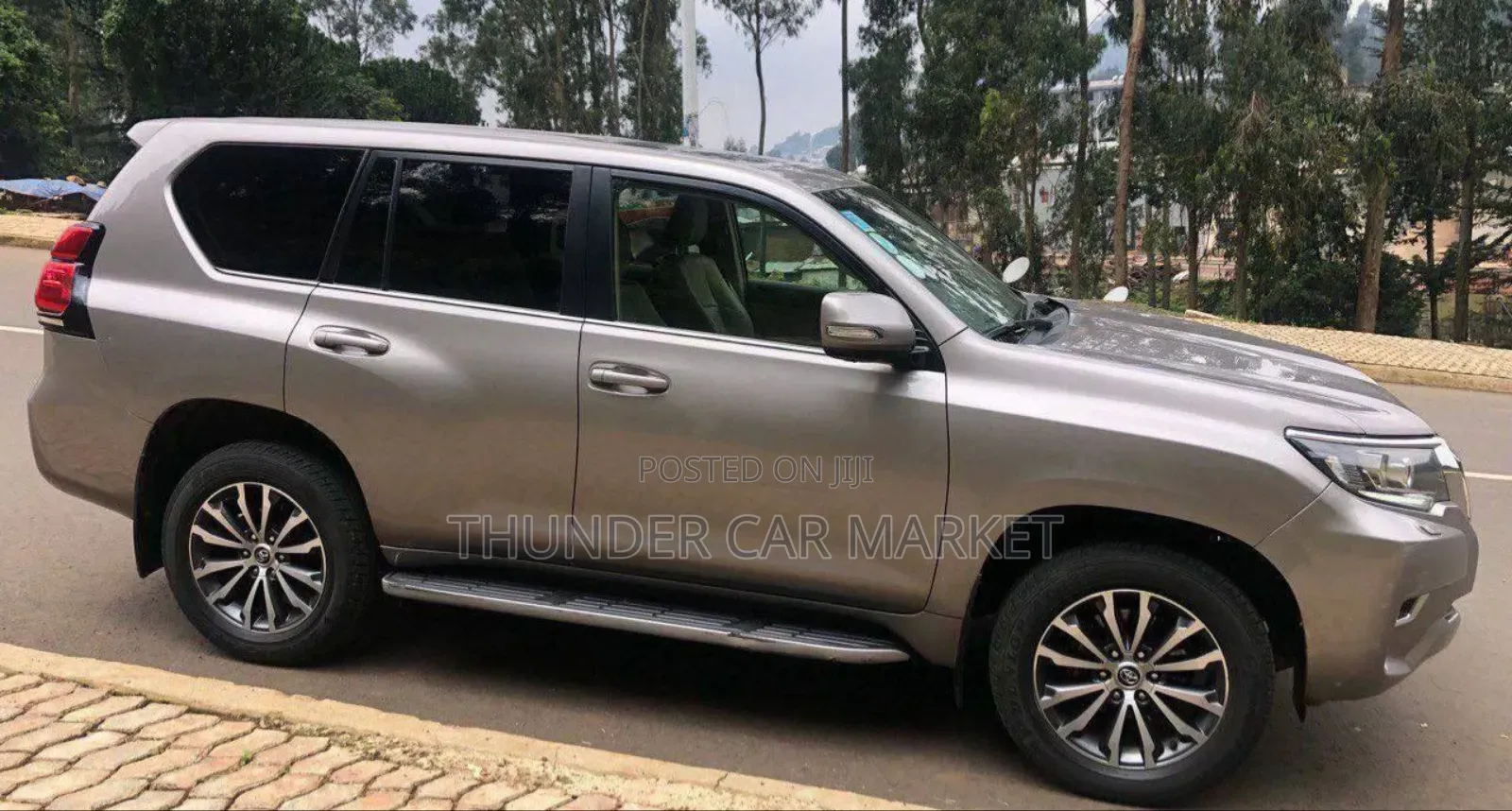 Toyota Land Cruiser Prado 2020 Gray