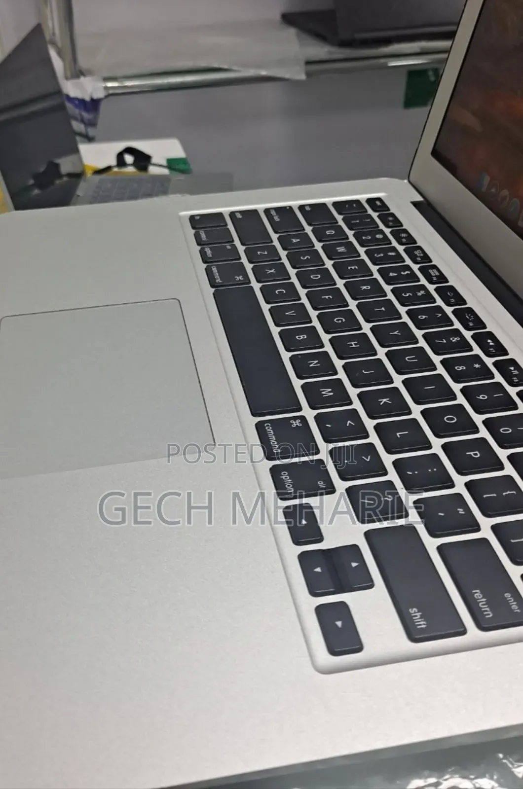 New Laptop Apple MacBook Air 2017 8GB Intel Core I5 SSD 128GB