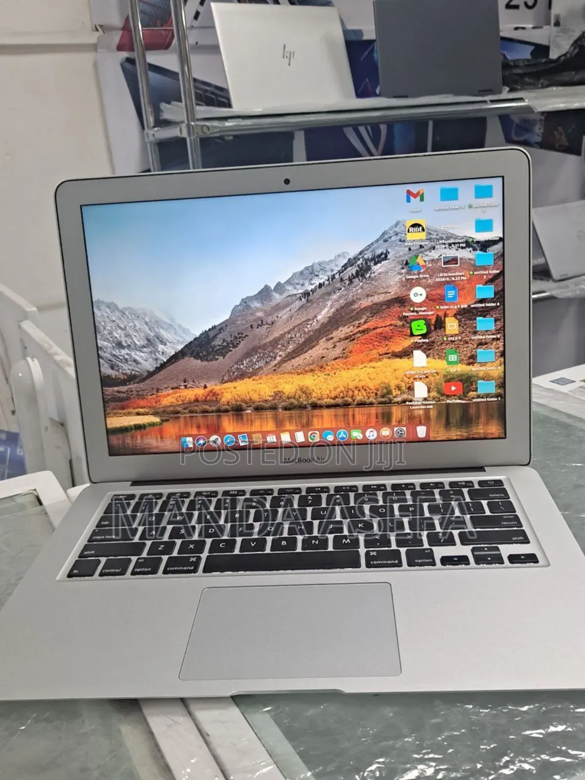 New Laptop Apple MacBook Air 2017 8GB Intel Core i5 SSD 128GB