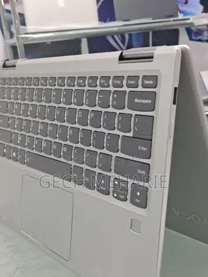 New Laptop Lenovo Yoga 730 8GB Intel Core i5 SSD 512GB