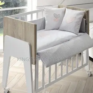 Photo - Modern Kids Bed ከአልጋ ጎን የሚሆን የልጅ አልጋ