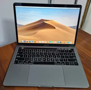 New Laptop Apple MacBook Pro 2019 8GB Intel Core I5 SSD 256GB