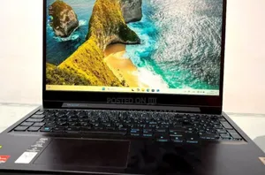 New Laptop Lenovo 8GB AMD Ryzen 5 SSD 256GB