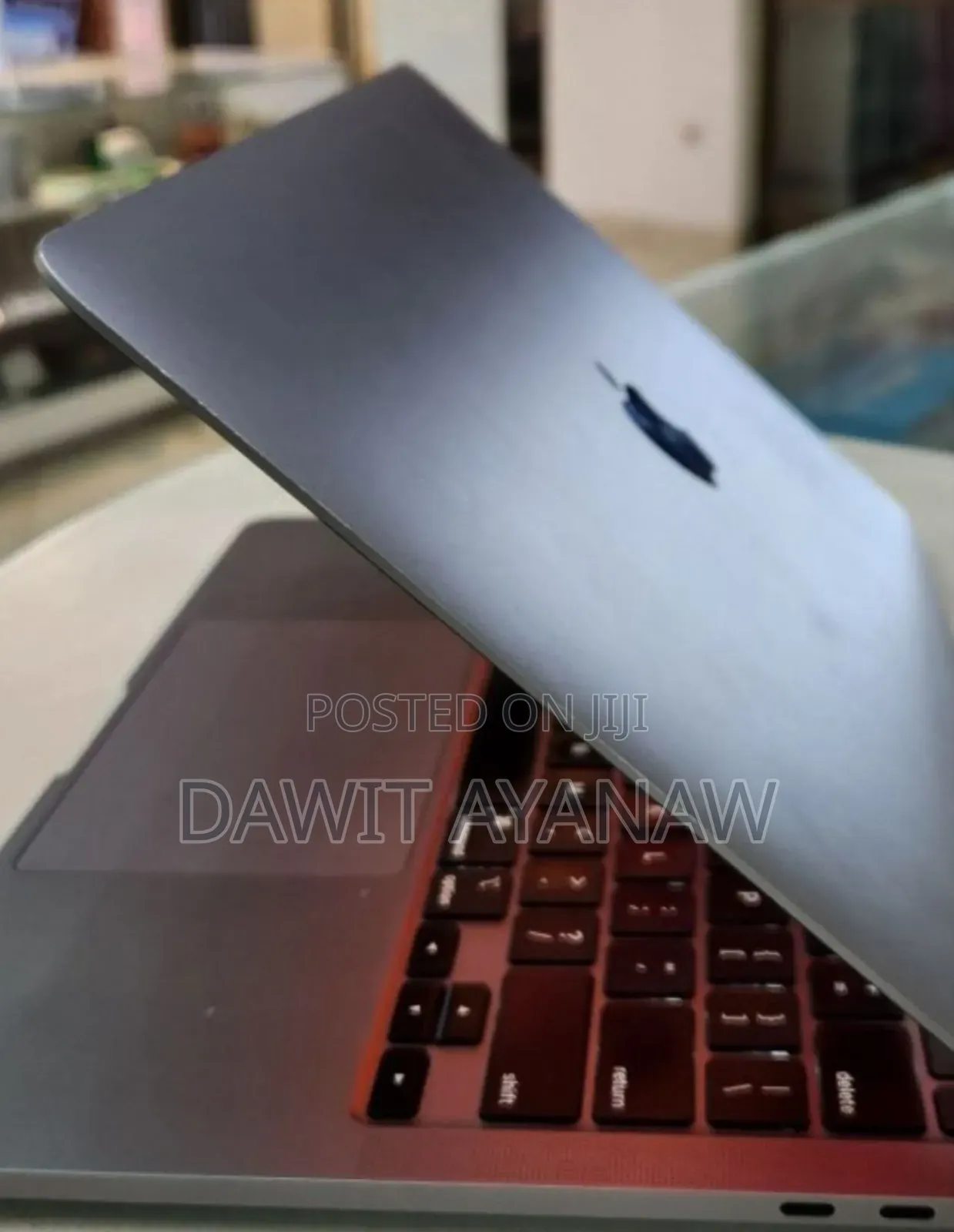 New Laptop Apple MacBook Pro 2020 M1 16GB Intel Core I5 SSD 512GB