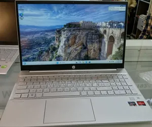 New Laptop HP Pavilion 15 8GB AMD Ryzen 5 SSD 512GB