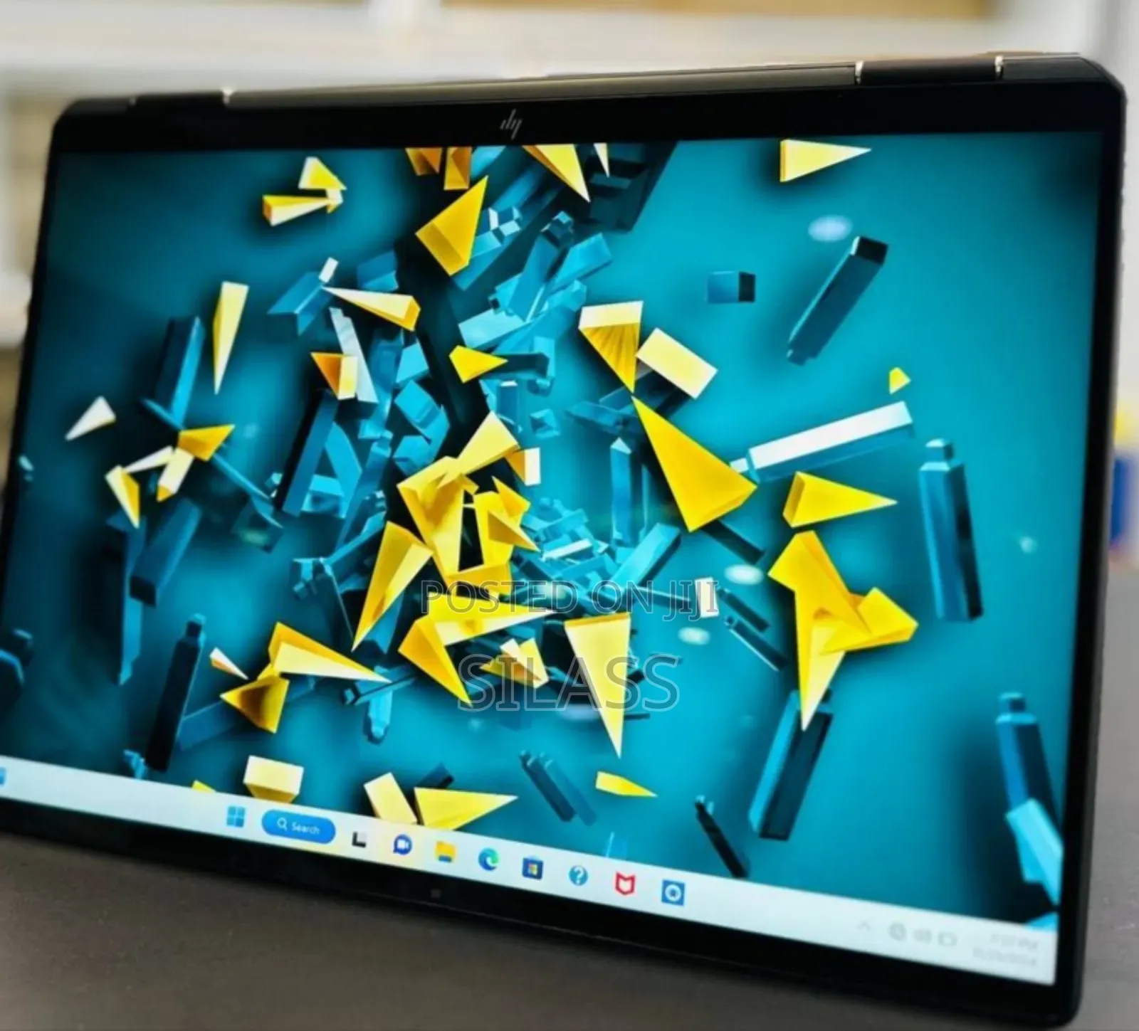 New Laptop HP Spectre X360 16GB Intel Core I7 SSD 2T