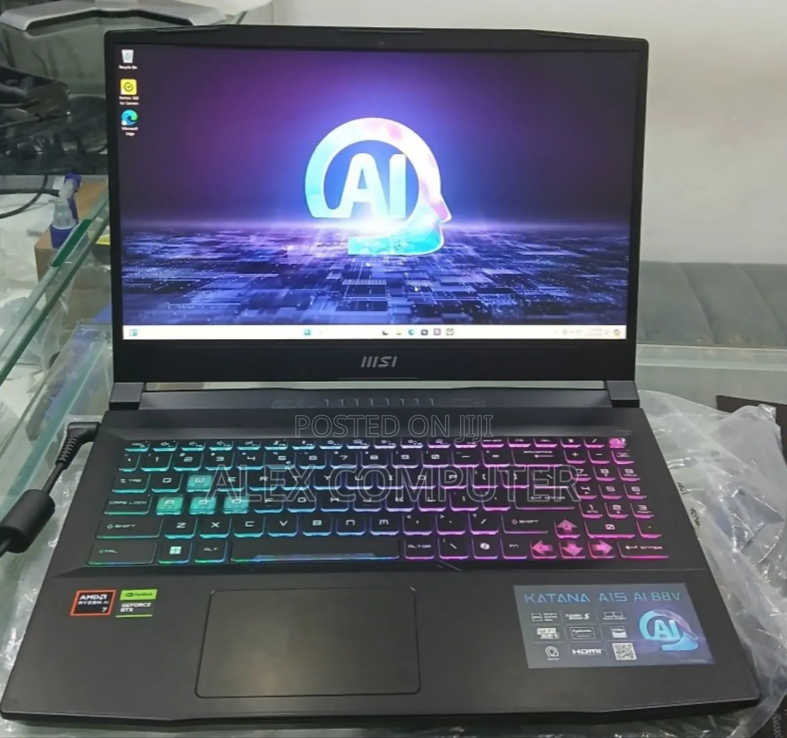 New Laptop MSI Katana 15 16GB AMD Ryzen 7 SSD 1T
