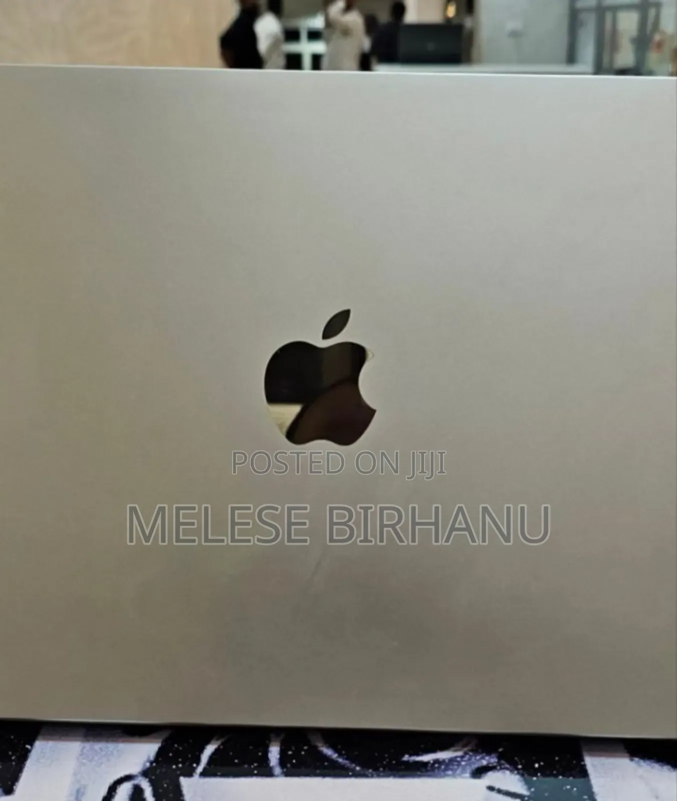 New Laptop Apple MacBook Air 2022 M2 8GB Apple M2 SSD 256GB