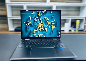 New Laptop HP Spectra 13 16GB Intel Core I7 SSD 2T