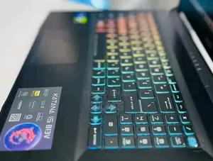 New Laptop MSI Katana 15 16GB AMD Ryzen 7 SSD 1T