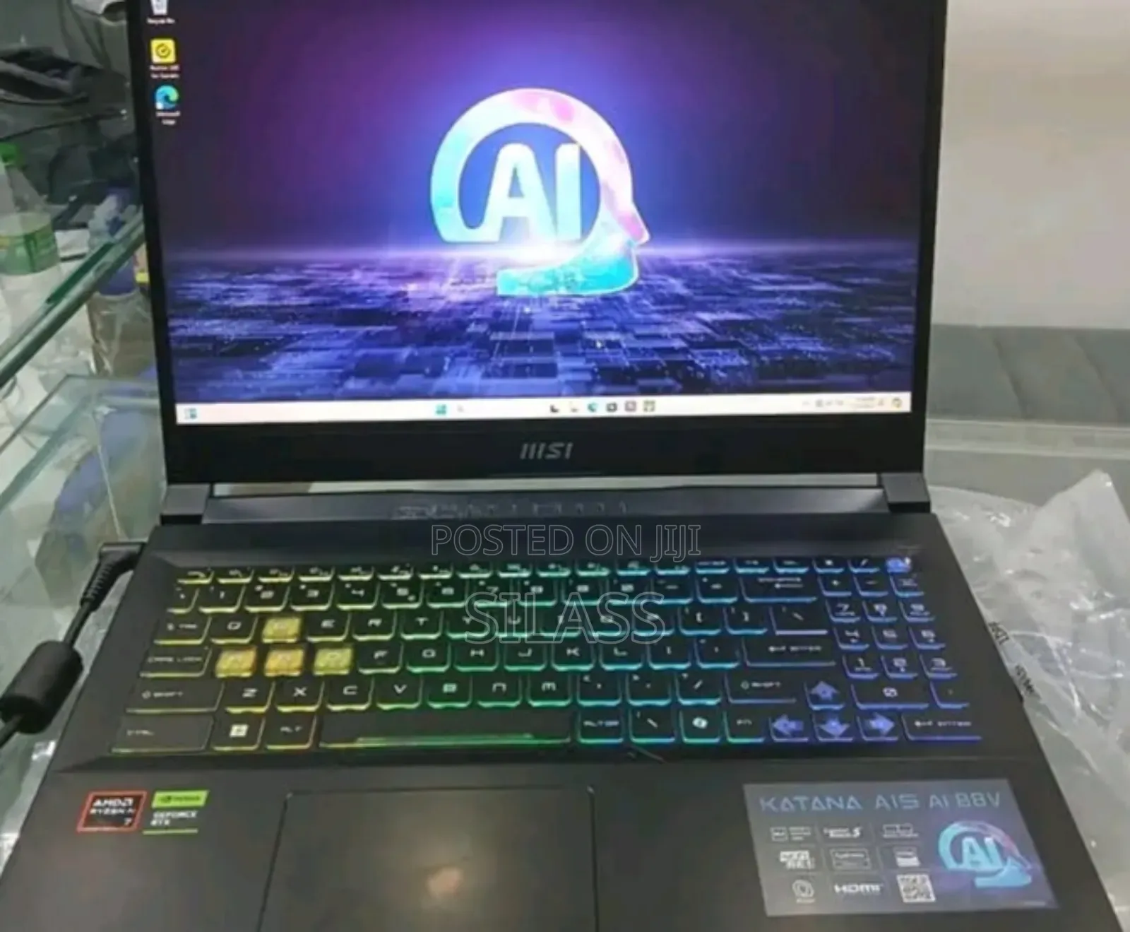 New Laptop MSI Katana 15 16GB AMD Ryzen 7 SSD 1T