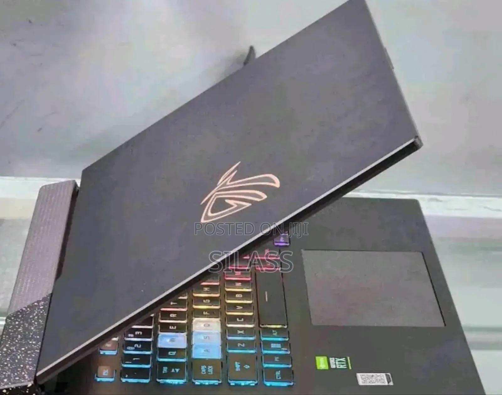 New Laptop Asus ROG Strix G15 16GB AMD Ryzen 7 SSD 1T