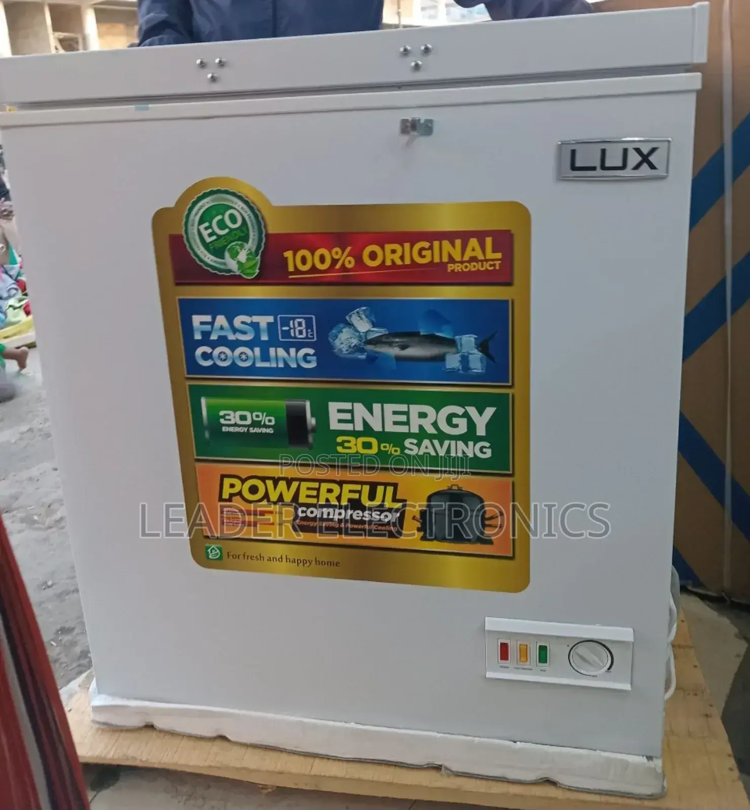 Lux Chest Freezer 320