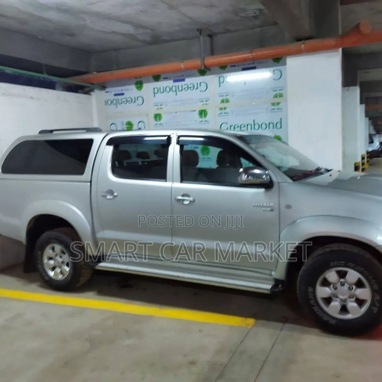 Toyota Hilux 2011 Silver