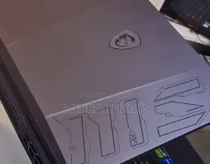 New Laptop MSI Pulse GL66 16GB Intel Core I9 SSD 1T
