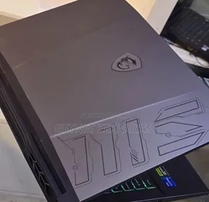 New Laptop MSI Pulse GL66 16GB Intel Core I9 SSD 1T