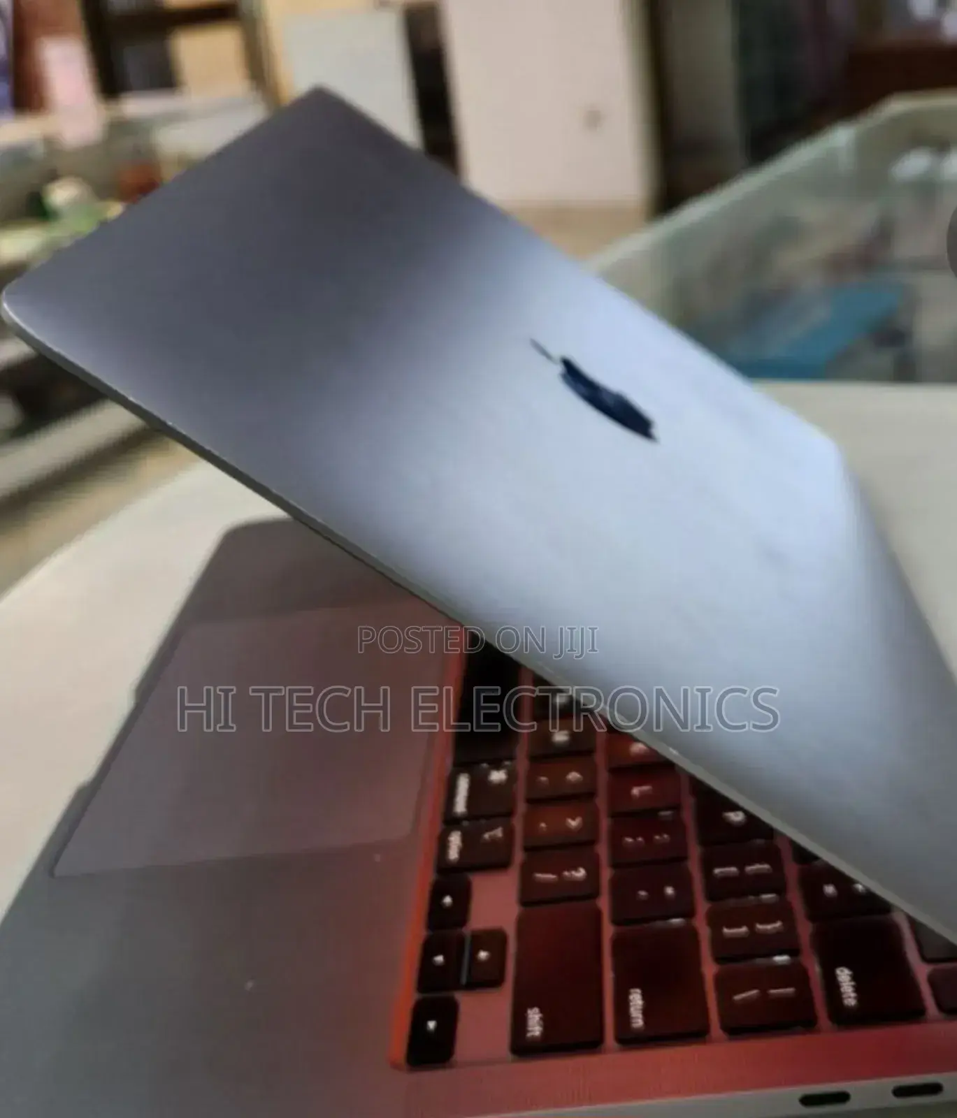 New Laptop Apple MacBook Pro 2020 16GB Intel Core I5 SSD 512GB