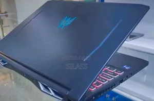 New Laptop Acer Predator Helios 300 16GB Intel Core I9 SSD 512GB