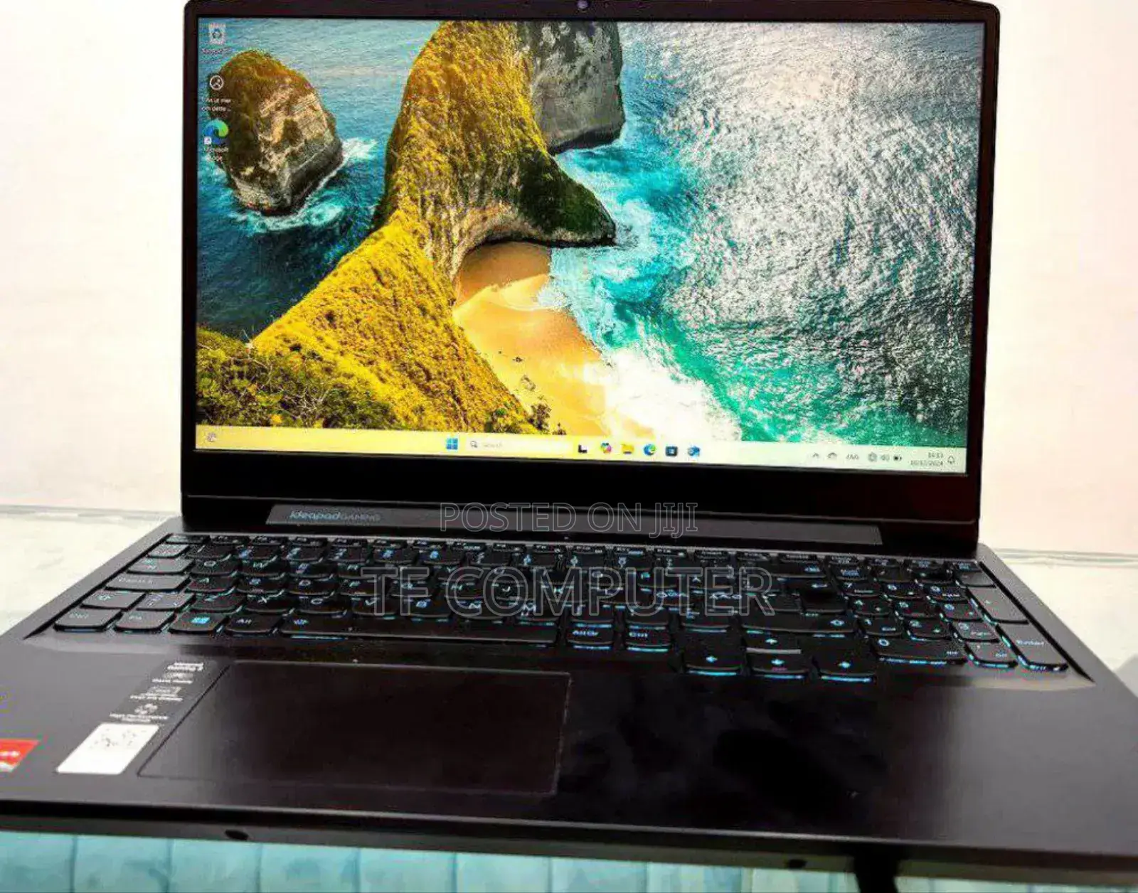 New Laptop Lenovo Ideapad 3 8GB AMD Ryzen 5 SSD 256GB