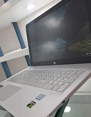 New Laptop HP Envy 15 8GB Intel Core I5 HDD+SSD 1T