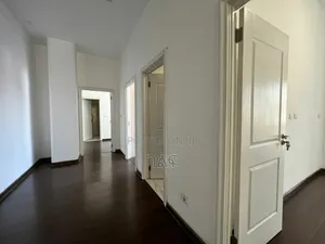 3bdrm Apartment in የግል ቅንጡ አፓርትመንት ቦሌ, Bole for sale