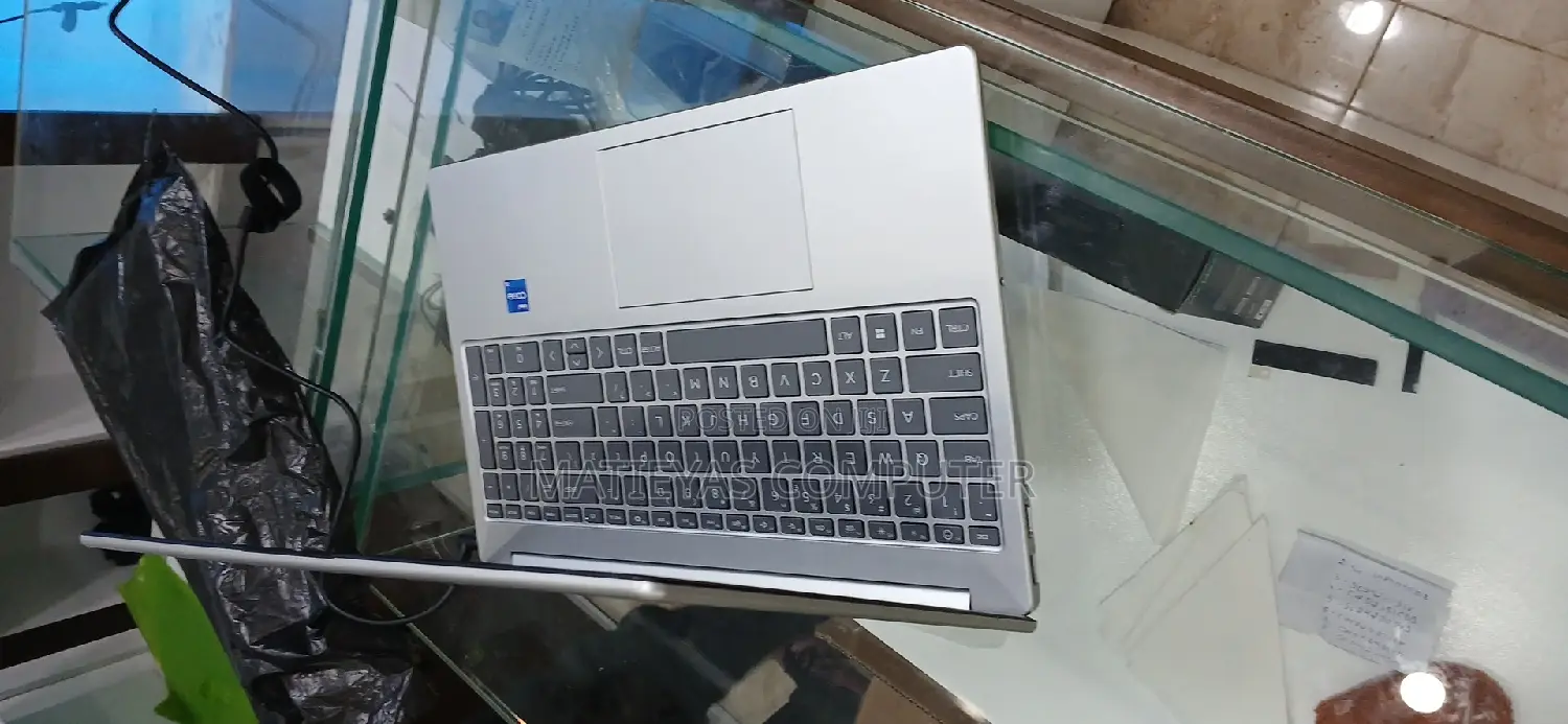 New Laptop HP Stream Notebook 16GB Intel Core I5 SSD 1T
