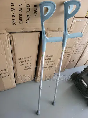 Photo - Bariatric Crutches回crutches最elbow Crutches項crunch0ክራች農kranch