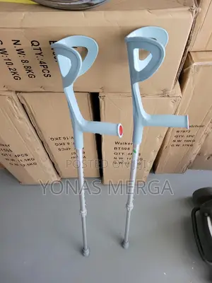 Photo - Crutches Adapt to the User's Height哈crutches宙kranch含crunch