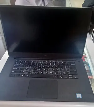 Photo - New Laptop Dell Precision 15 5540 16GB Intel Core I7 SSD 512GB