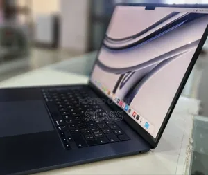 New Laptop Apple MacBook Air 2023 M2 8GB Intel Core I7 SSD 512GB