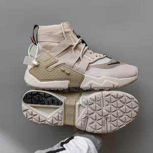 Nike Grip Fashion Shoes